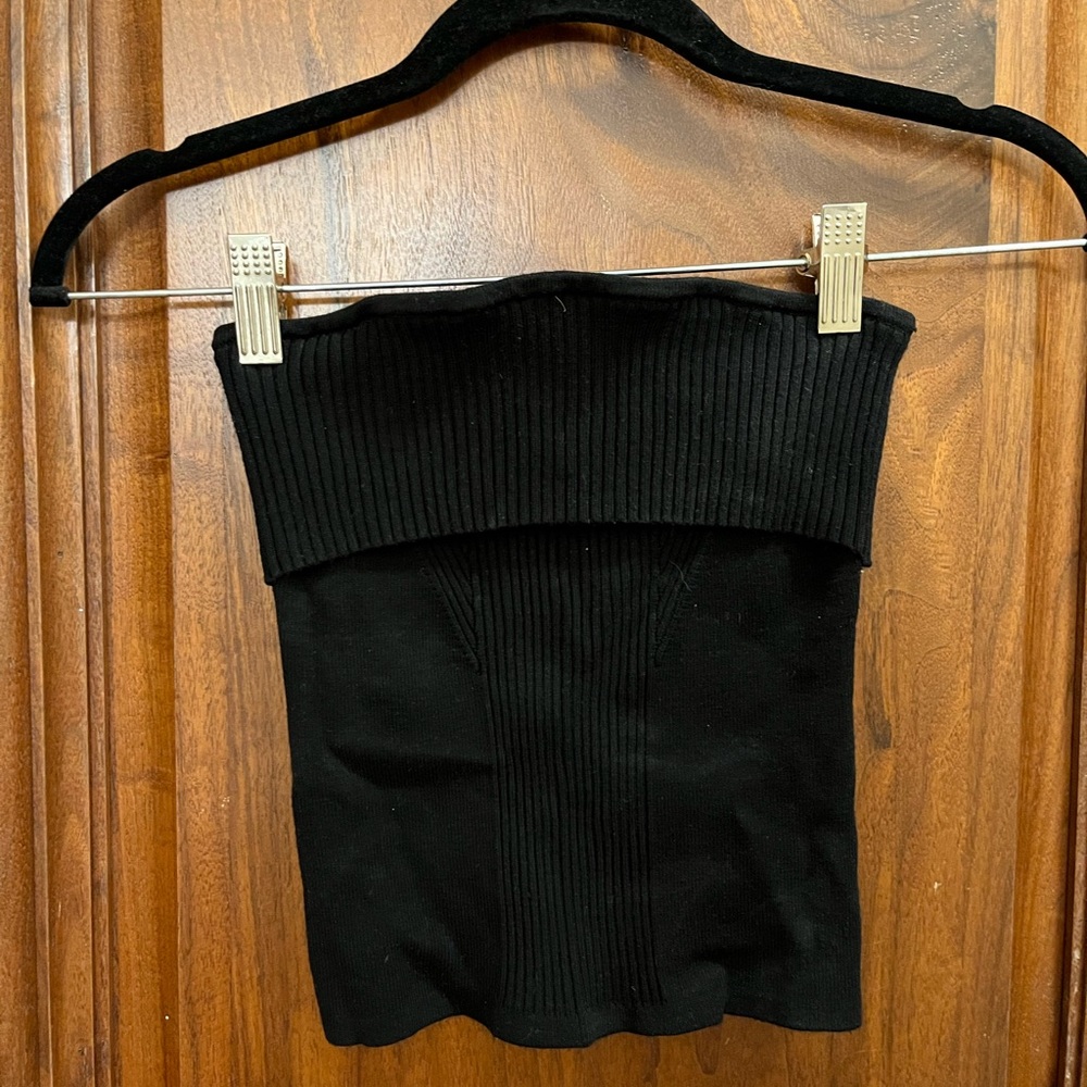 Black Ribbed Tube Top